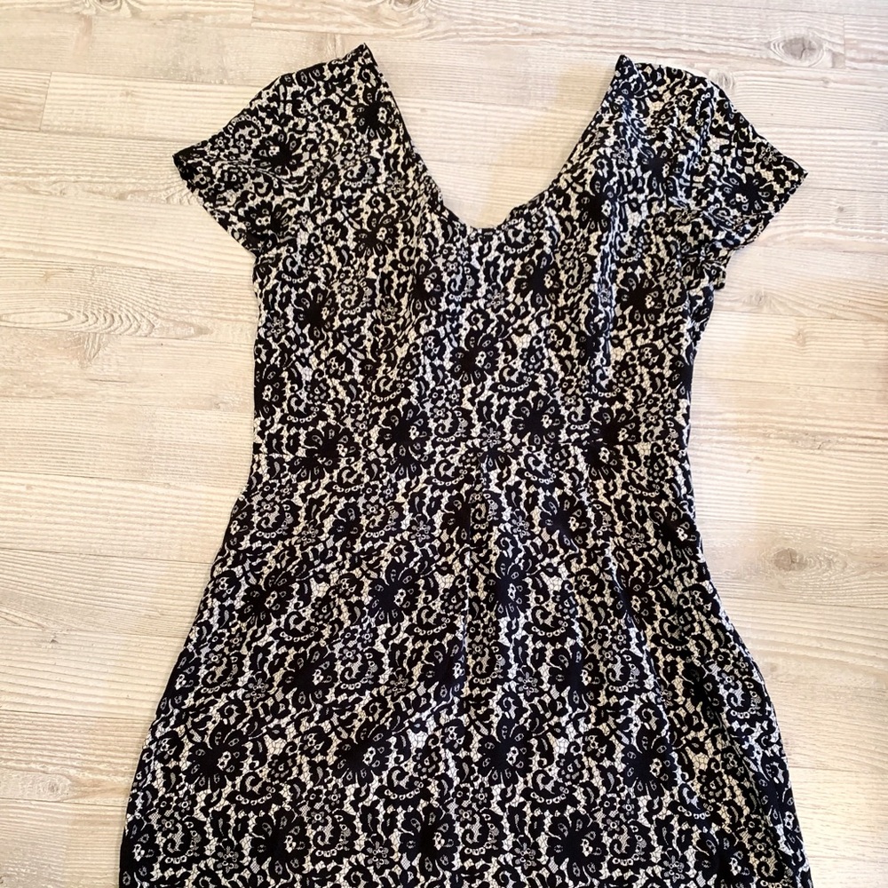 Joie silk lace print dress